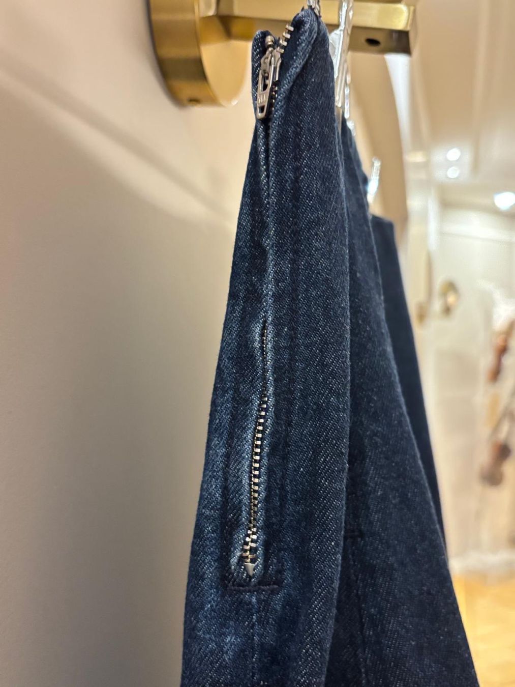 Cos Jupes: Jupe Cos T36 jean – D'occasion à Conches par chn_hgl6 3