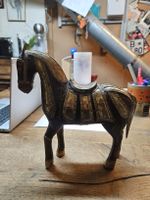  Pferd aus Holz und Messing (Q)