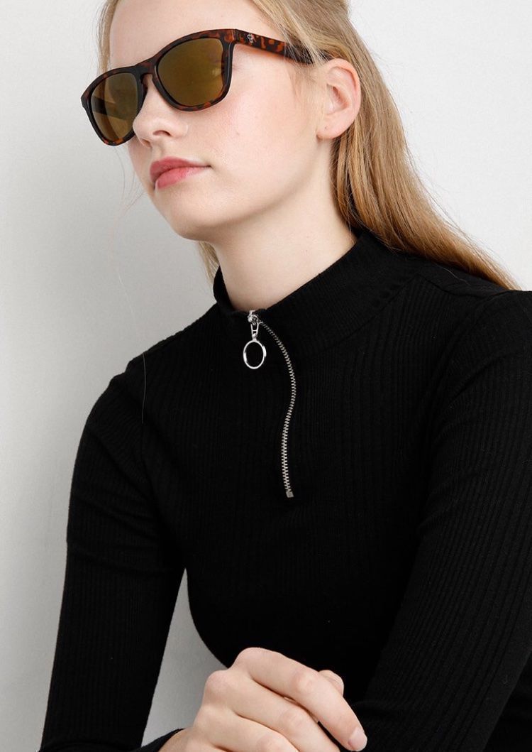 Brillen & Gläser: Sonnenbrille Unisex Neu – Neu und originalverpackt aus Biel/Bienne von Bolagol9 2