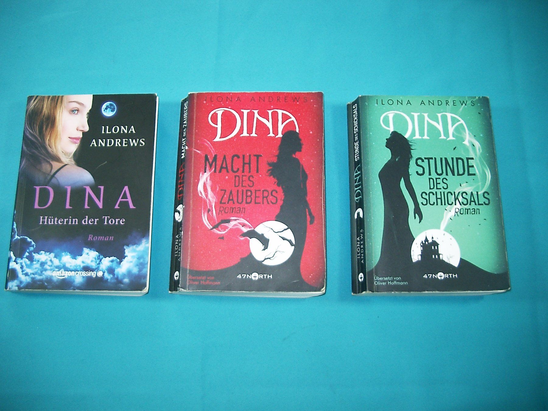 Libri: Fantasy Trilogie "DINA" von Ilona Andrews – Usato da Laupen ZH venduto da tonisculati