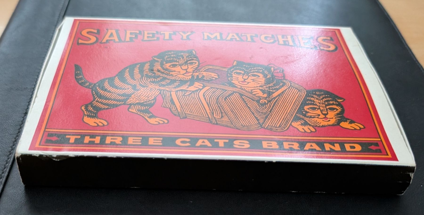 Giochi: "Three Cats Brand" Spiele – Usato da Münsingen venduto da Rehtre 3