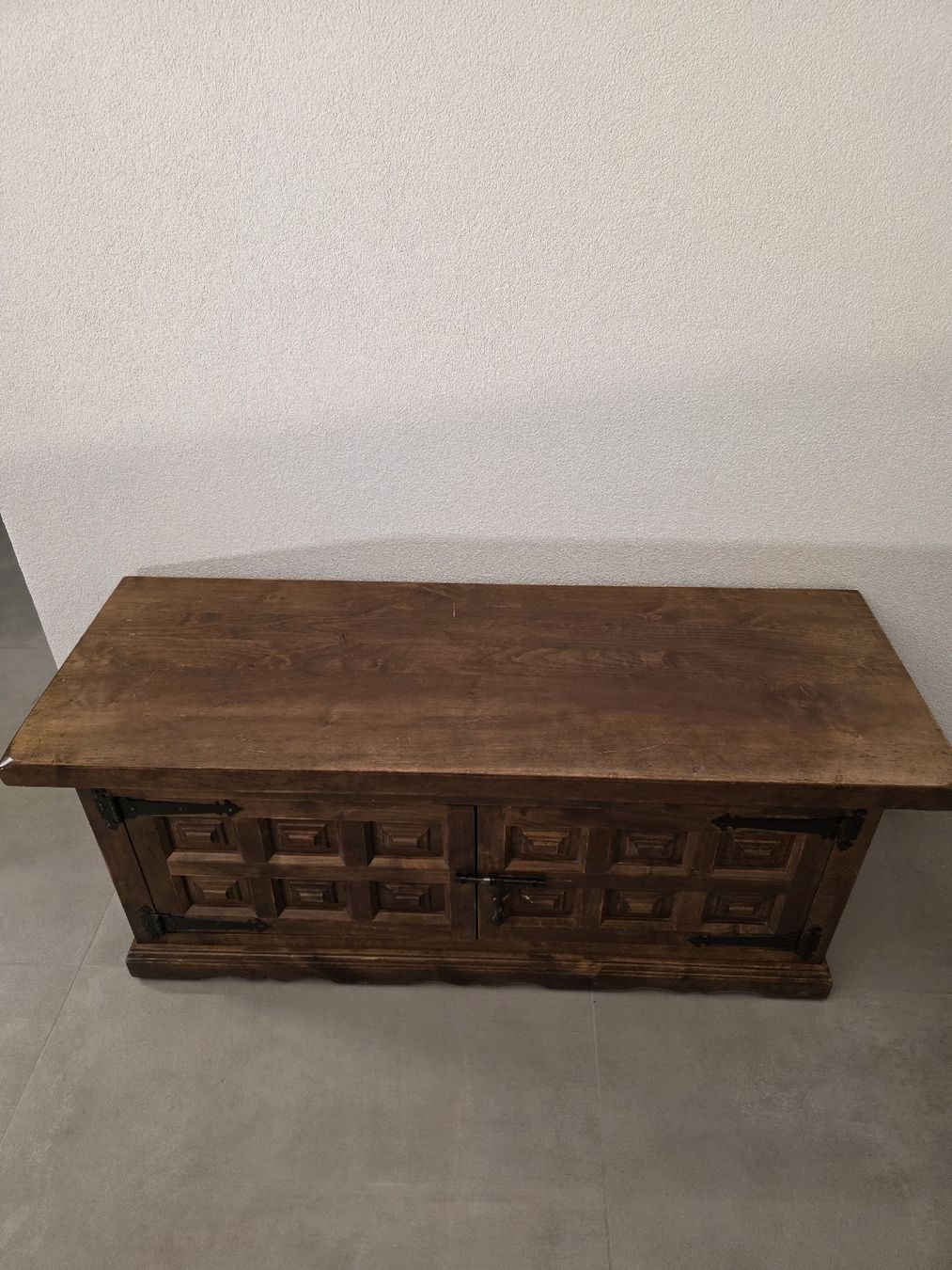 Cassettiere: Kommode aus Massivholz rustikal – Usato da Rothrist venduto da rsu_96pl 1