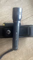 Suprabeam Q4xr Taschenlampe 800 Lumen wie neu 2x18650 akku