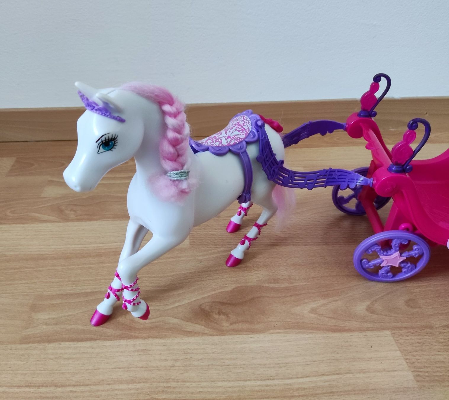Bambole: Barbie Kutsche mit Pferd – Usato da Chur venduto da Nisami 3