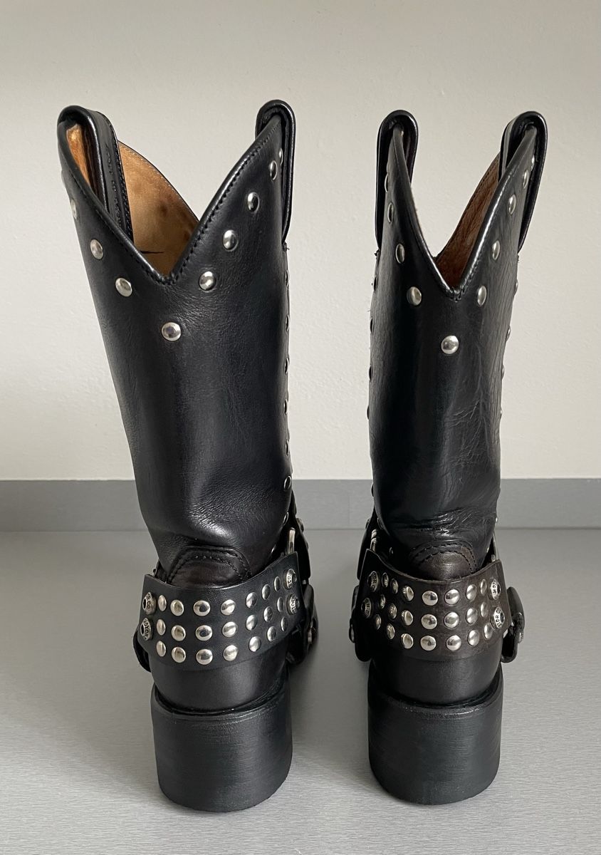 Harley-Davidson Scarpe da donna: Schwarze Harley Davidson Lederstiefel, Grösse 36 1/2 – Usato da St. Moritz venduto da cri_h9tt 2