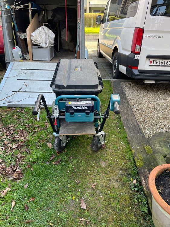 MAKITA elektrische Schubkarre, wie neu! Kaufen auf Ricardo