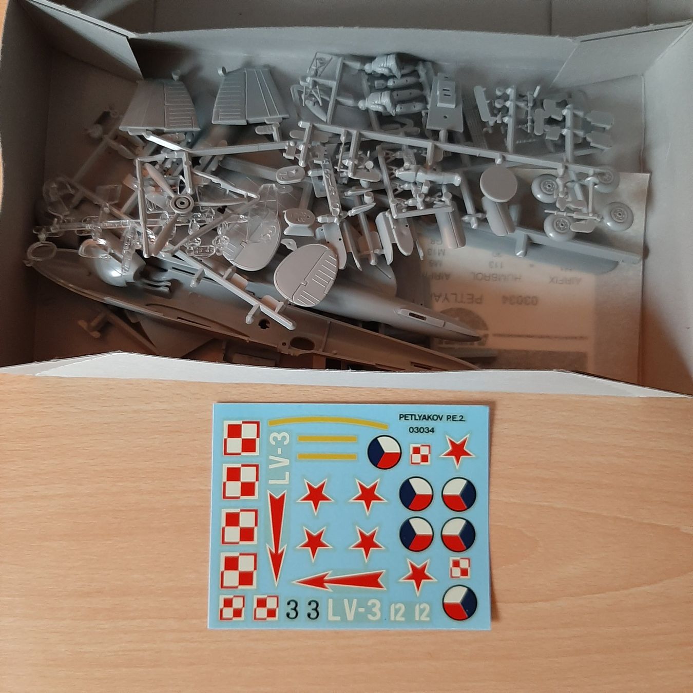Airfix Kit di modellismo & Modellini statici: 3403 ... Petlyakov Pe-2 ... Airfix 03034 – Usato da Bonstetten venduto da Benibanny59 2