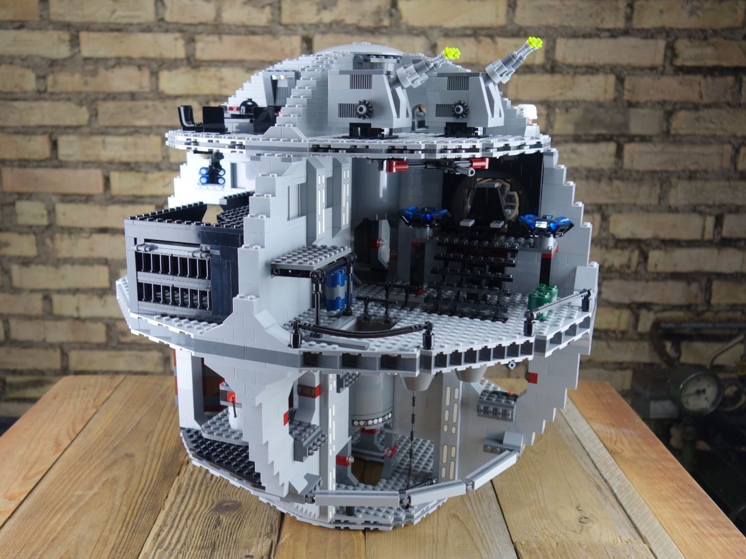 Lego Baukästen: LEGO 10188 Star Wars Death Star – Gebraucht aus Bäretswil von  1