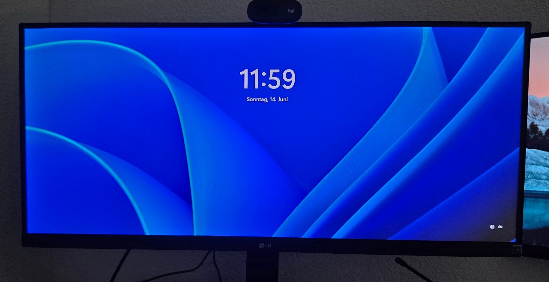 LG Monitor: LG Monitor – Usato da Weiach venduto da Oky2006 1