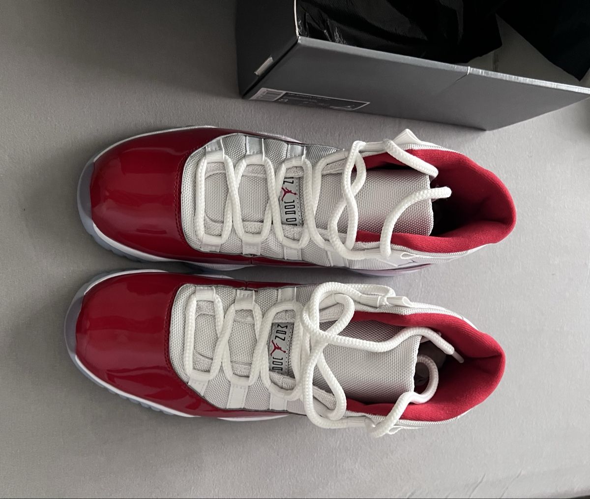 Jordan Herrenschuhe: Jordan 11 Retro Cherry – Neu und originalverpackt aus Horriwil von eli_d6wc 4
