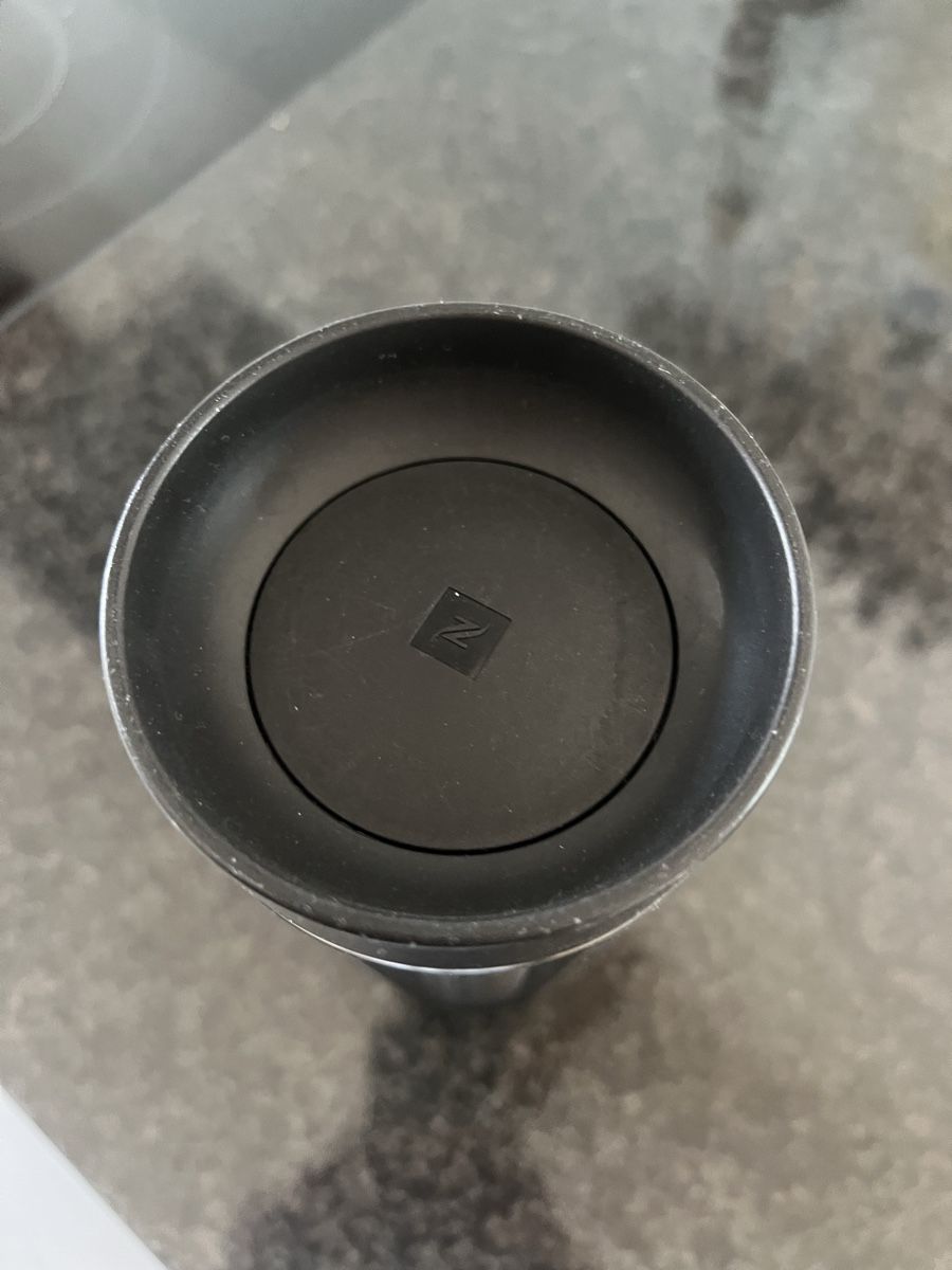 Nespresso Tazze: Nespresso NOMAD Travel Mug, large – Usato da Bülach venduto da deinmica 1