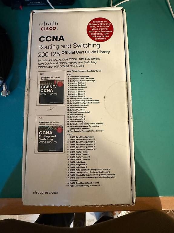 Libri: Cisco CCNA Libri Book Buch – Nuovo (secondo la descrizione) da Coldrerio venduto da Crivelli 1