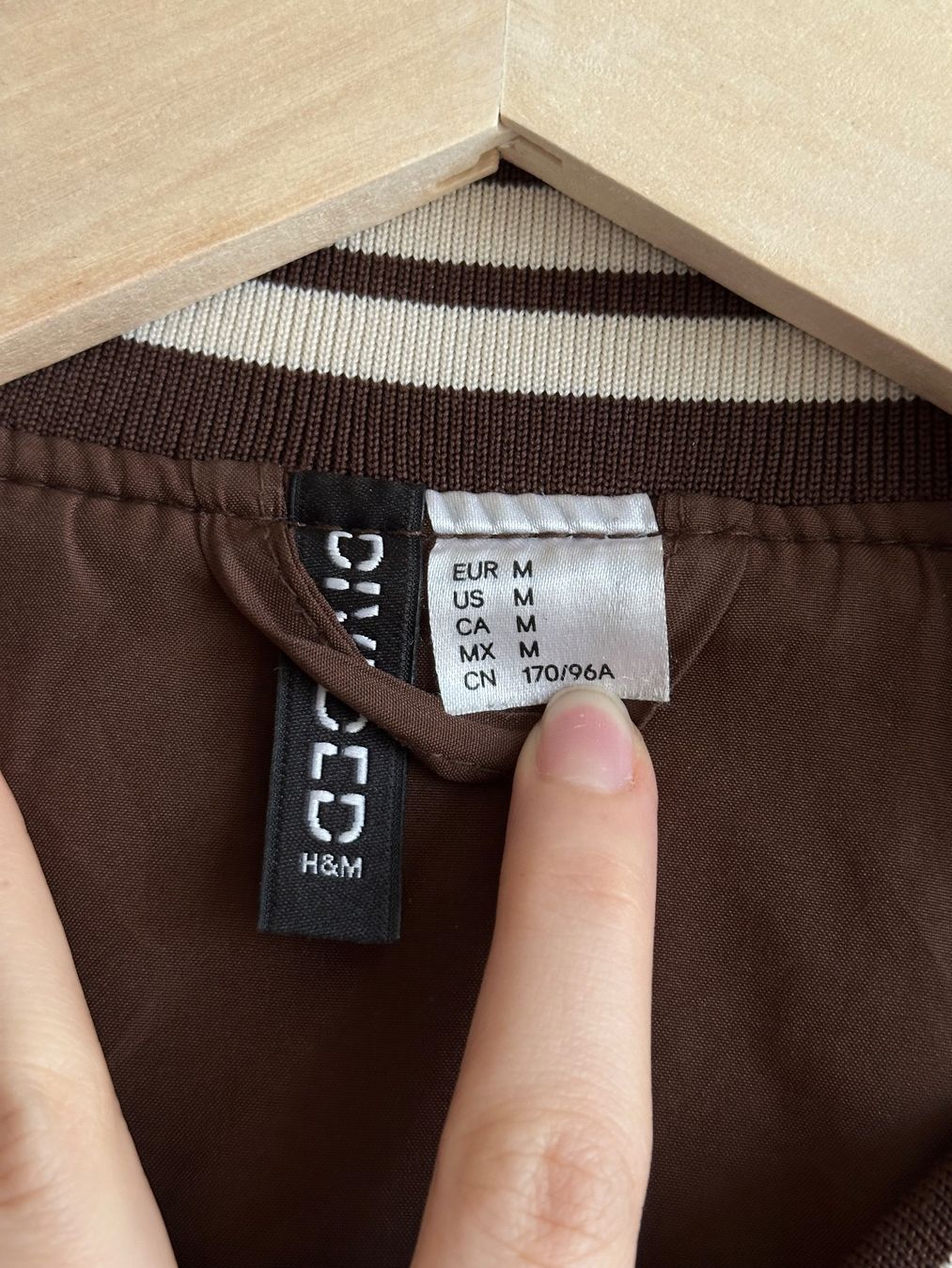 H&M Giacche: Baseballjacke, Gr. M, Top Zustand! Braun – Usato da Schlieren venduto da car_2bwb 2