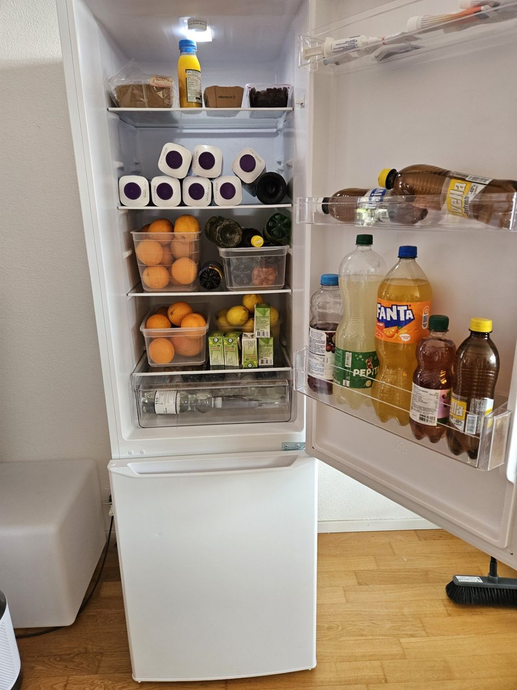 SPC Frigoriferi: Kühlschrank S. P. C mit Eisfach – Usato da Oftringen venduto da haase65 1