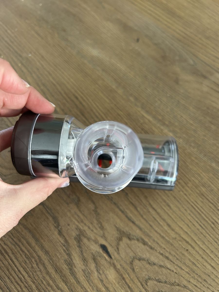 Dyson Aspirapolveri & Accessori: Dyson vacuum cleaner mini motorized tool like new – Nuovo (secondo la descrizione) da Marin-Epagnier venduto da Kty_1907 2