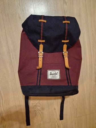 Herschel Rucksack, ideal für den Herbst! Guter Zustand!