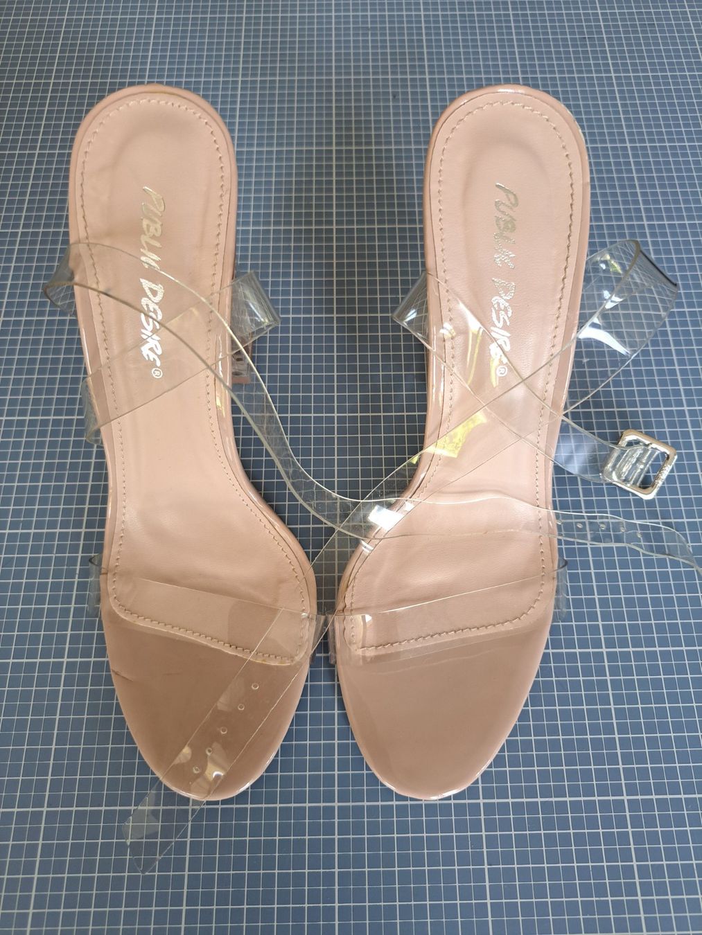 Scarpe da donna: High-Heel Sandale Gr. 37 – Usato da Oetwil am See venduto da Kuechenzeit