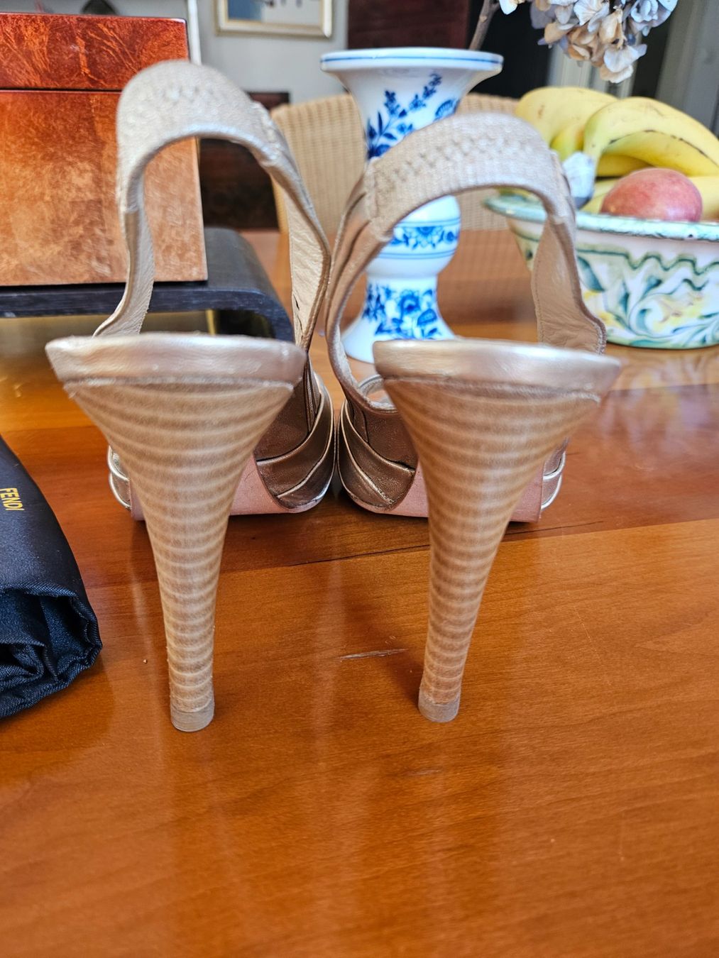 Scarpe da donna: Original Fendi Sandalen – Usato da Thusis venduto da Steffi_P 4