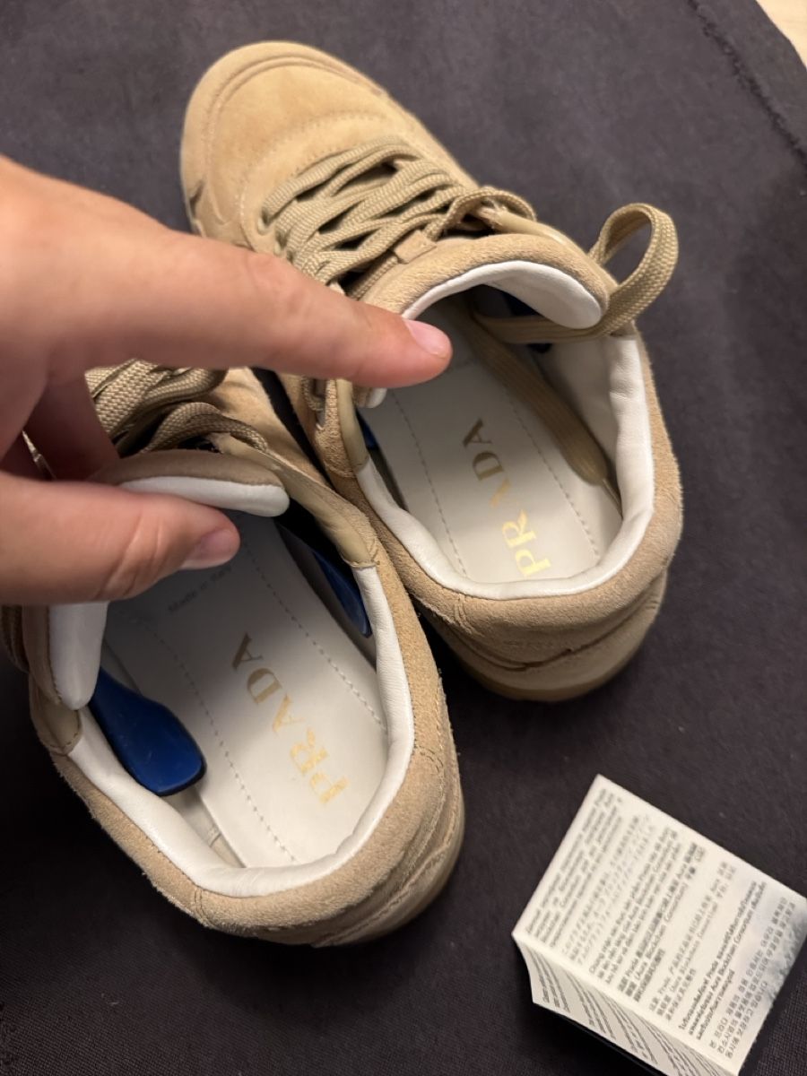 Scarpe da uomo: Prada Sneakers Suede Beige – Usato da Gebenstorf venduto da AA2015 5