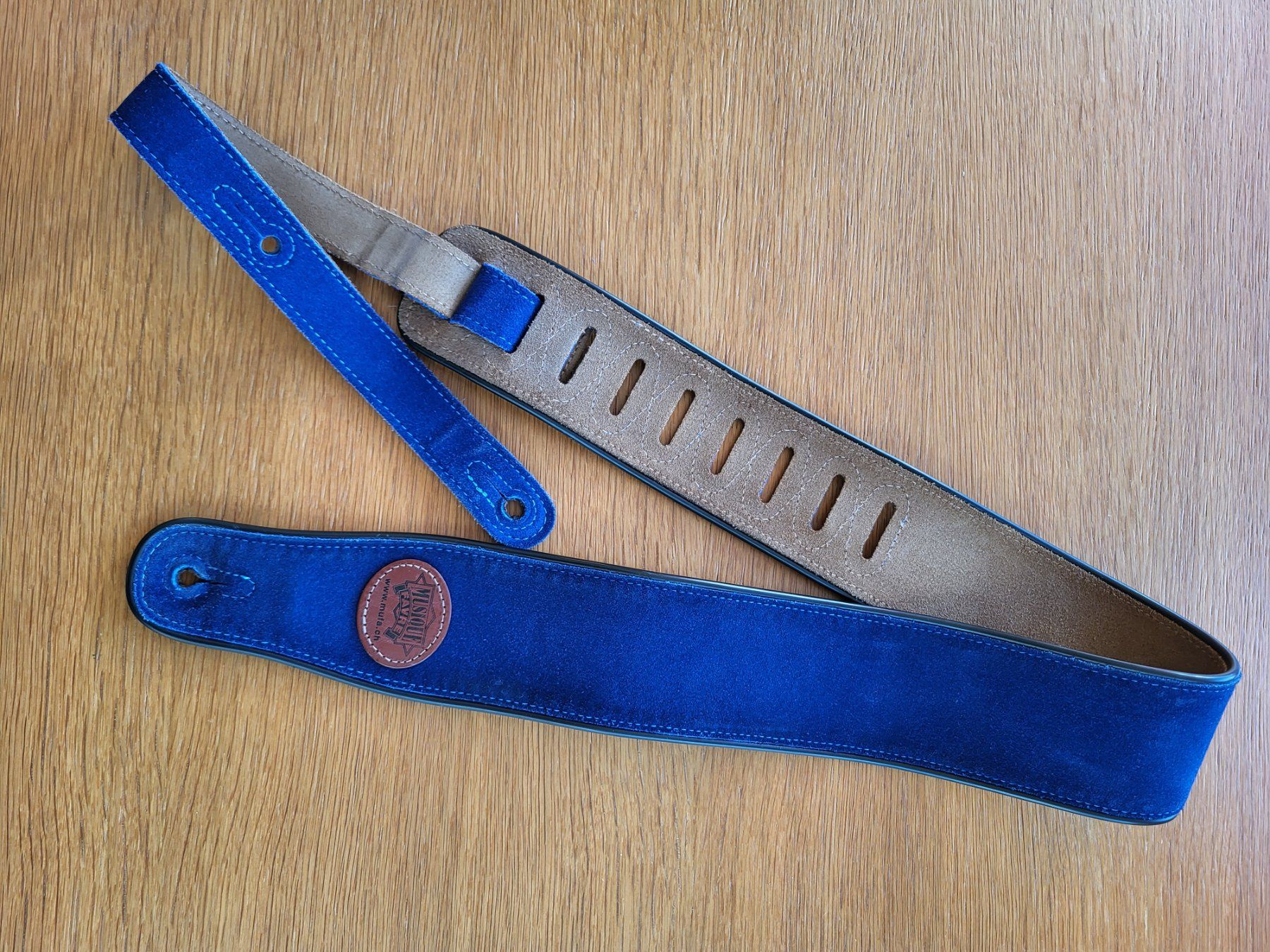 Strumenti musicali: Leder Gitarren Gurt sehr schön – Usato da Seltisberg venduto da Ppeter68 4