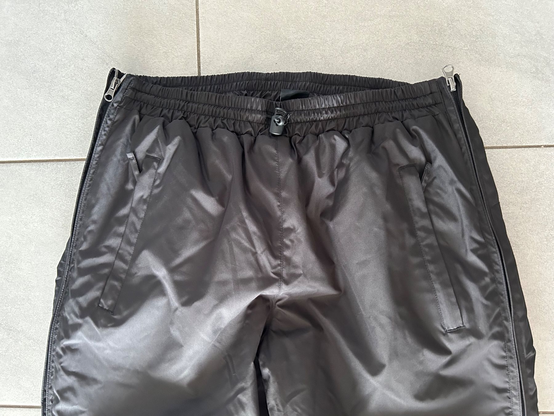 Pantaloni: Warme Winterhose Gr. MS All mit Reissverschlüssen – Usato da Lanzenhäusern venduto da vic63 1