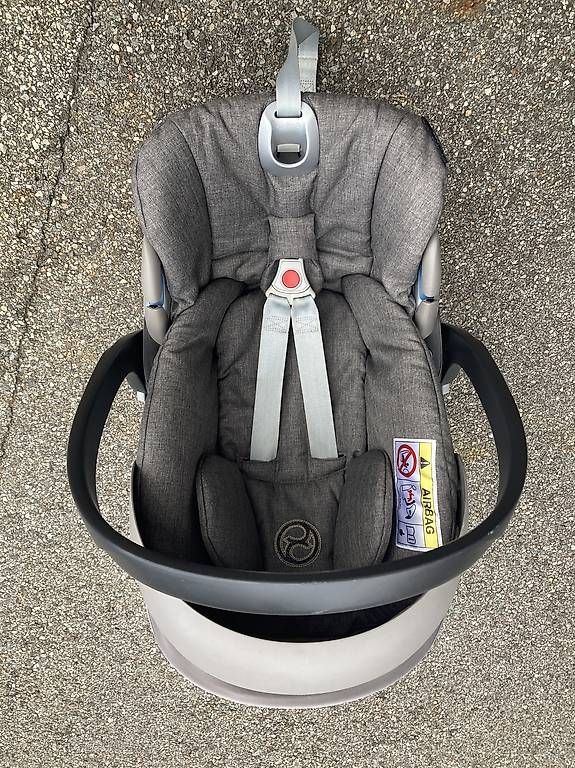 Sièges auto: Cybex Cloud Z i-Size – D'occasion à Ascona par decaet3 2