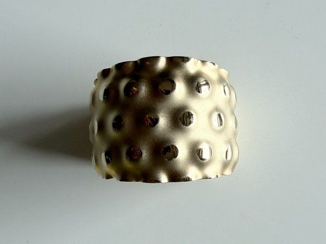 Armbänder & -reifen: Bracelet manchette doré martelé - Style bohème chic – Gebraucht aus Epalinges von Lily2006 1
