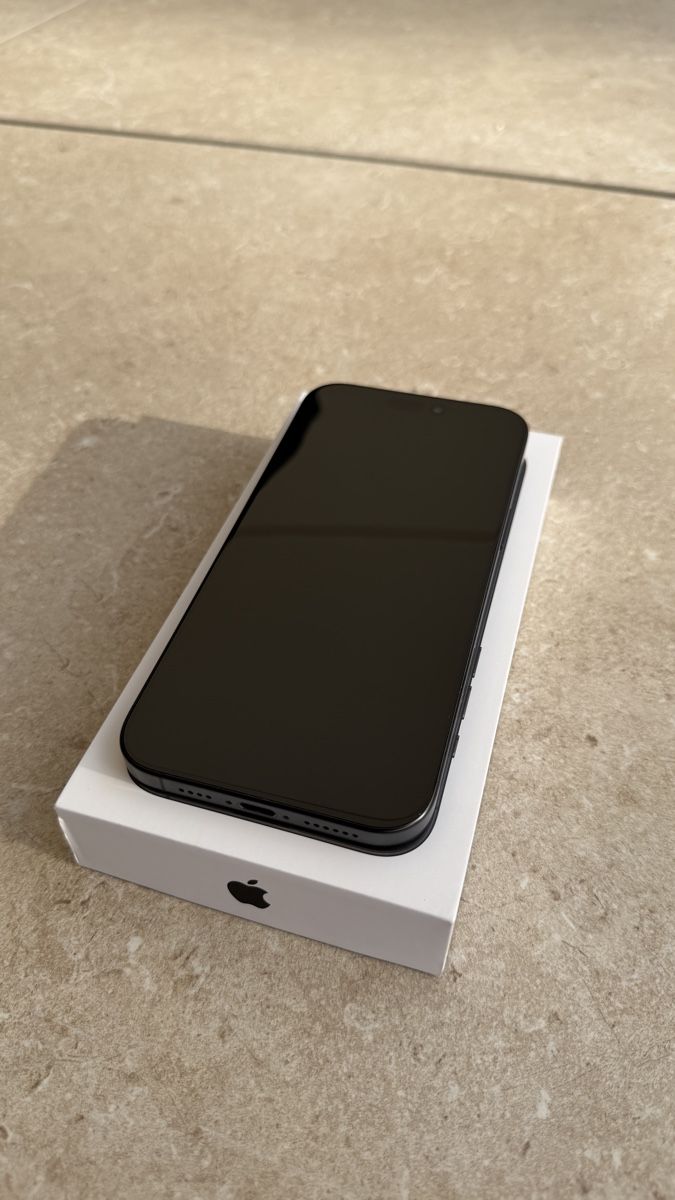 Apple Telefoni cellulari / Smartphones: Iphone 16 Pro Max 512 GB Anthrazit – Usato da Hilfikon venduto da cmxfr 8
