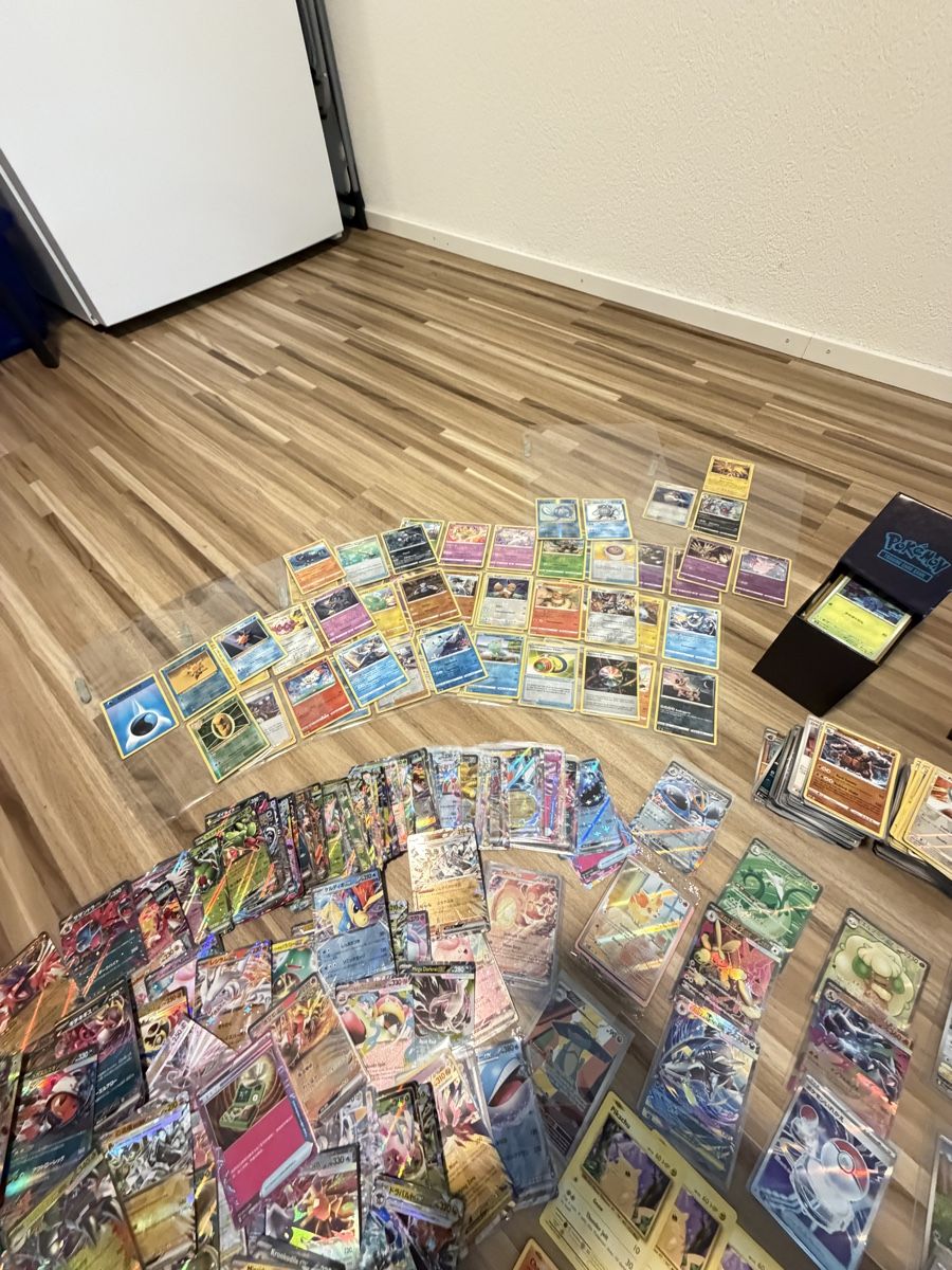 Pokémon Cartes à collectionner: Pokemon Sammlung – D'occasion à Emmetten par chr_ls62 2