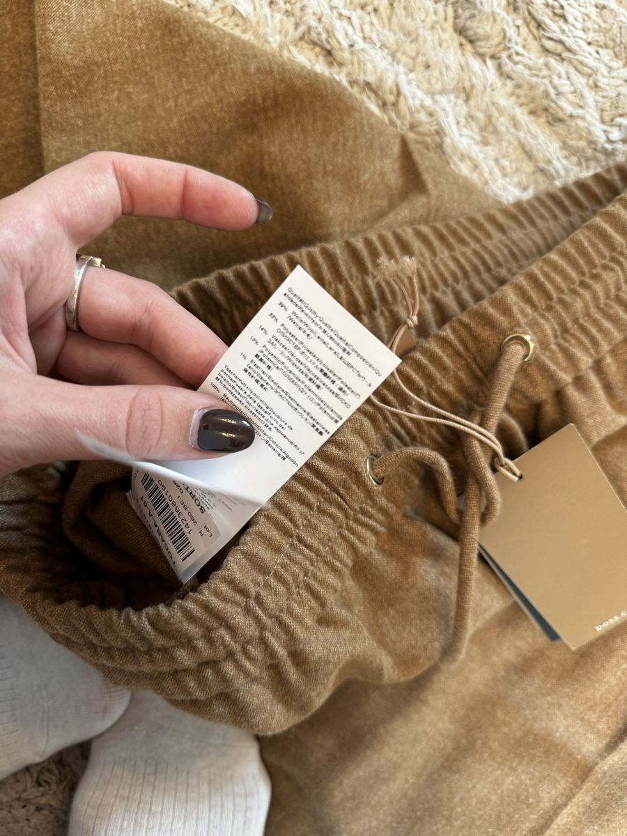 Hugo Boss Blusen: Hugo BOSS Blouse + Trousers, new – Neu und originalverpackt aus Sattel von Zlata1 4