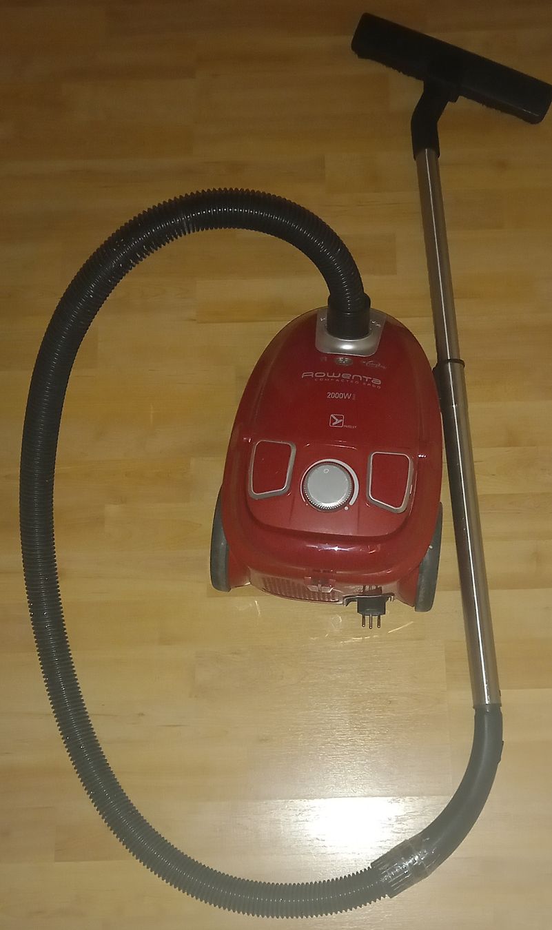 Aspirapolveri & Accessori: Staubsauger Rowenta Compacted Ergo 2000W rot Defekt – Difettoso da Schönenberg TG venduto da jim_cmc5