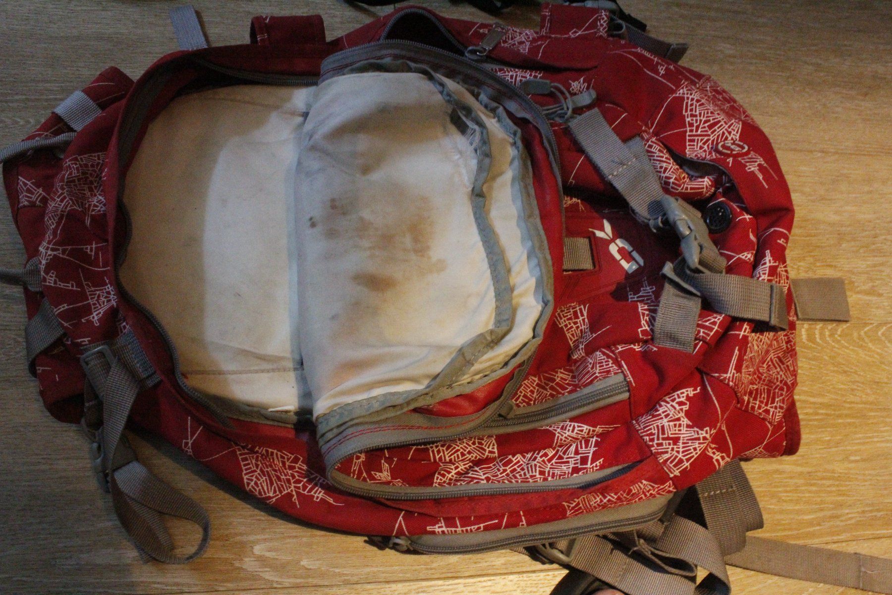 Dakine Rucksäcke: Sac à dos DAKINE Helipro + – Defekt aus Travers von ColibriRoseOrange 1