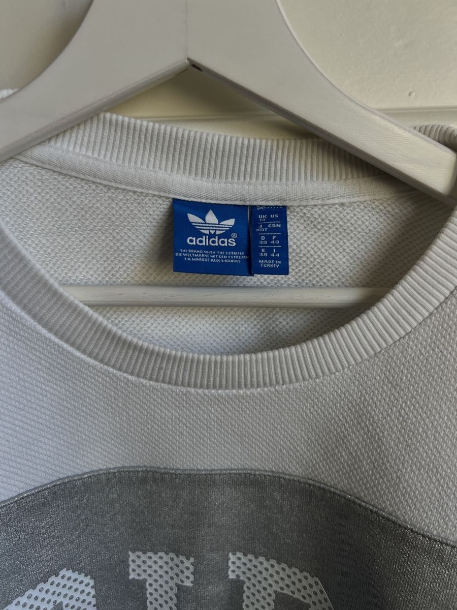 Adidas Maglioni & Felpe: Adidas Sweater in White with Silver Details – Usato da Zürich venduto da Mirouch 5