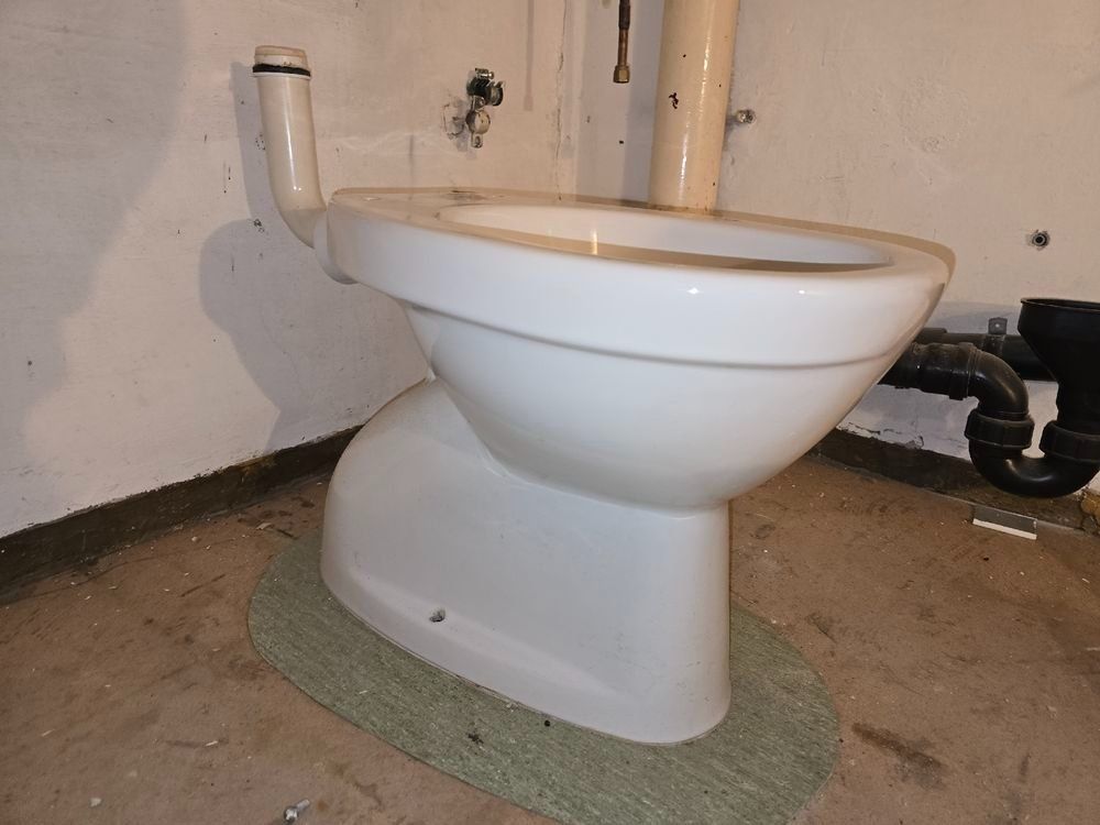 Laufen WC: Laufen WC – Usato da Spreitenbach venduto da Space_X 1