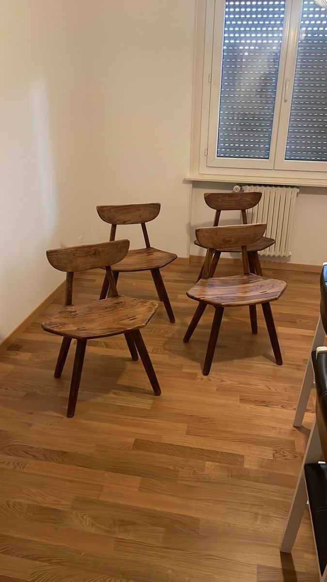 Sedie: Mango wood chairs – Usato da Lausanne venduto da jjt_6mq8