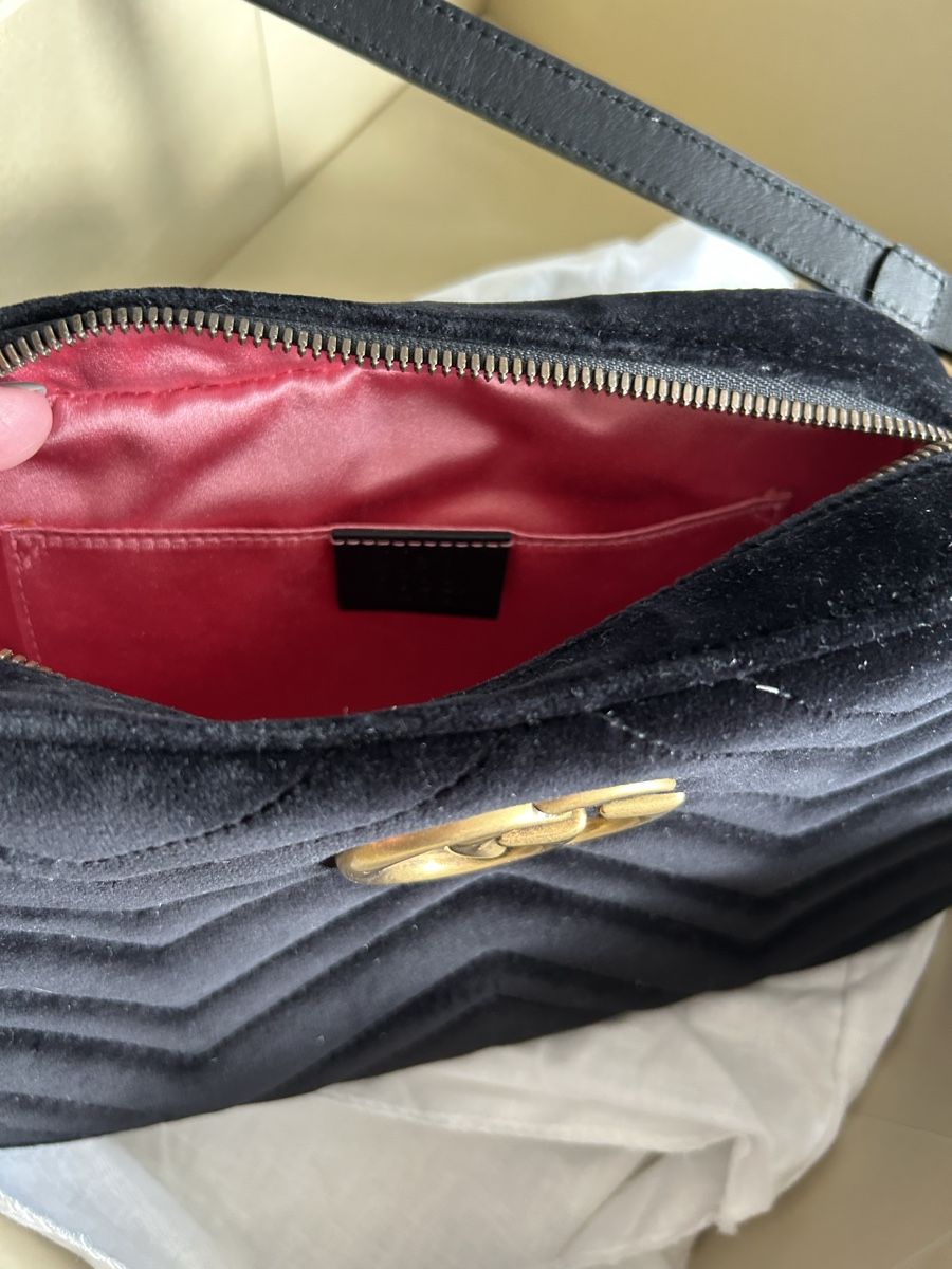 Gucci Altro in  Abbigliamento & Accessori: Gucci Marmont noir velours – Nuovo (secondo la descrizione) da Gorgier venduto da hcaroline4 2