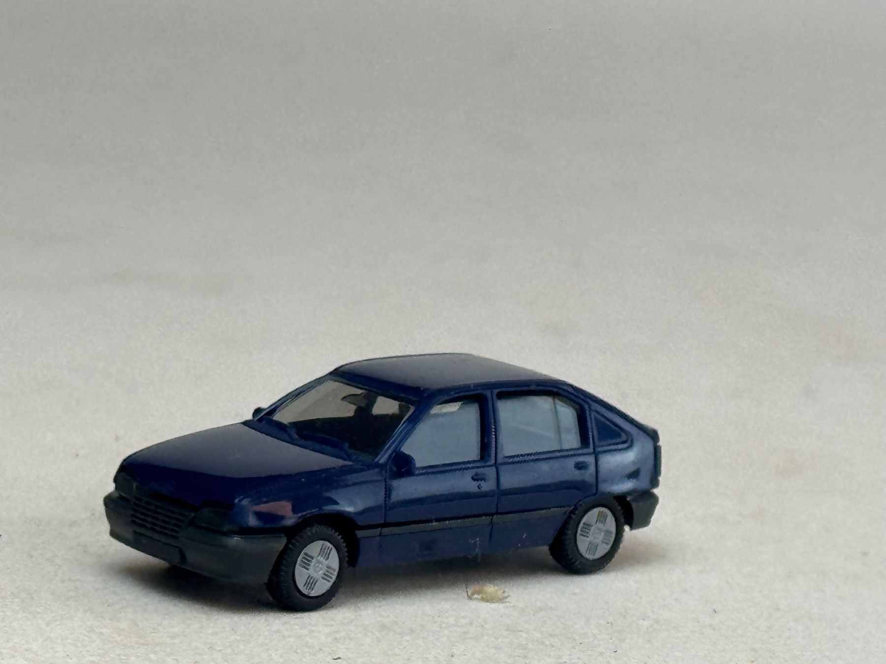 Herpa Modellini d'auto: VE1- Herpa Opel Kadett blau – Usato da Elm venduto da Wikmtz