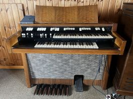 alte Hammond-Orgel