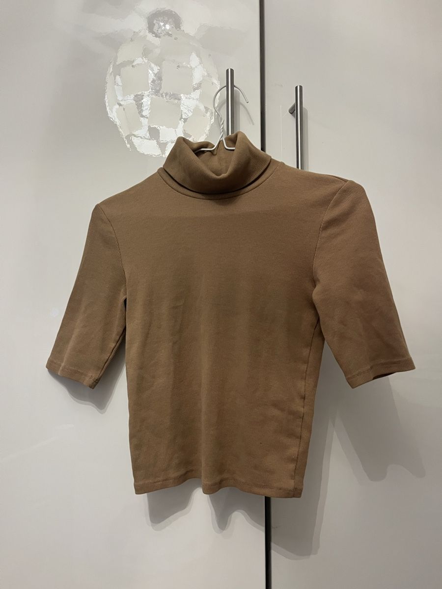 Zara Top: Haut à col ZARA taille S  – Nuovo (secondo la descrizione) da Aigle venduto da sow_m7gm 7