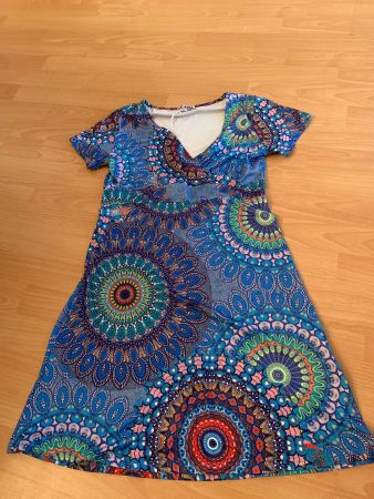 Jolie robe d’été Kéawa taille M ou 38-40