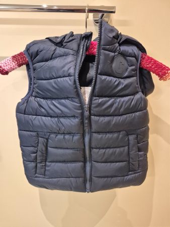 Kapuzengilet blau, Gr. 122