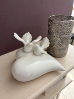 Hochzeit Deko Herz mit küssenden Vögel