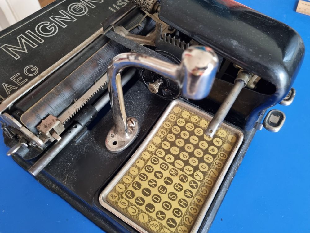 **Antike AEG USG Mignon Schreibmaschine, Sammlerstück** (Gebraucht) in ...