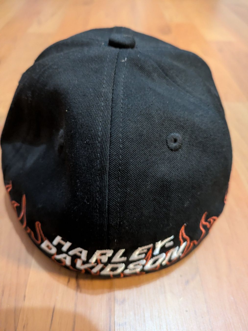 Altro in  Abbigliamento & Accessori: Harley-Davidson Buch + Flames Fitted Hat - Black Beauty – Nuovo (secondo la descrizione) da Villmergen venduto da Markus-von-Gaehwil 5