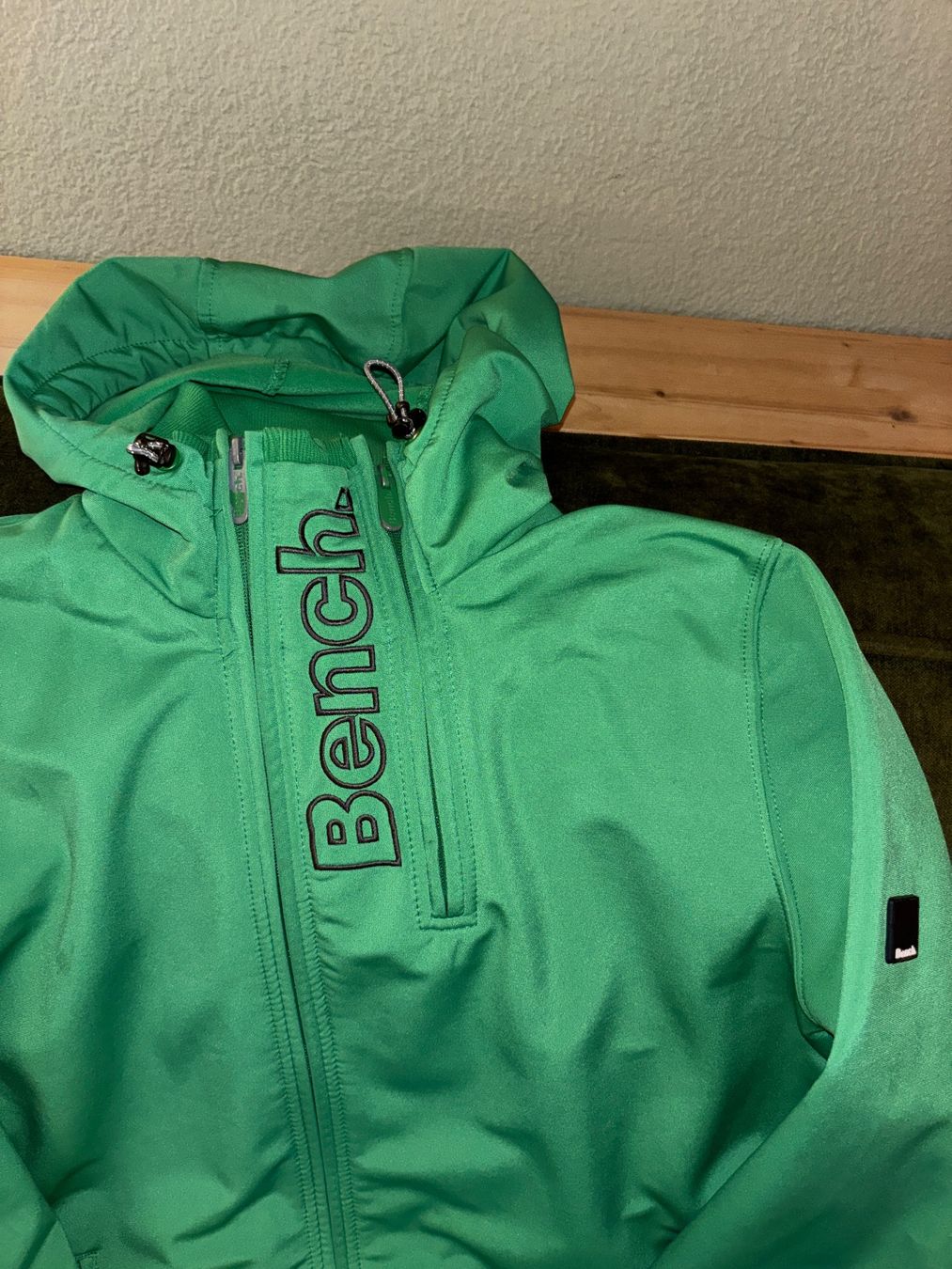 Bench Jacken: Bench Übergangsjacke, Grün, - Grösse M – Gebraucht aus Herrliberg von Tcardo