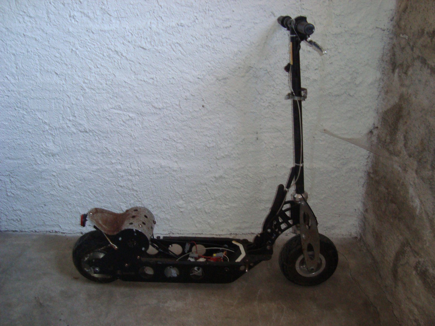 Scooters: E - Scooter – Defekt aus Walzenhausen von Totenkopf0 4