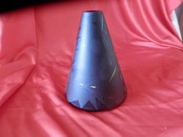 Design Vase aus schwarzem Glas