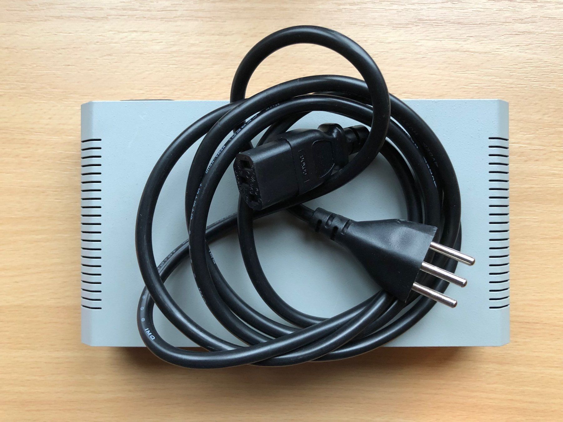 Hub & Switch: ALLIED TELESYN-Switch CentreCOM FS705 – Usato da Buchs SG venduto da Handyman77 4