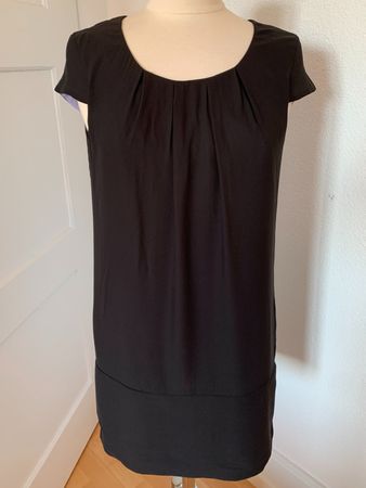 H&M Damen Kleid, Gr. 36, Schwarz
