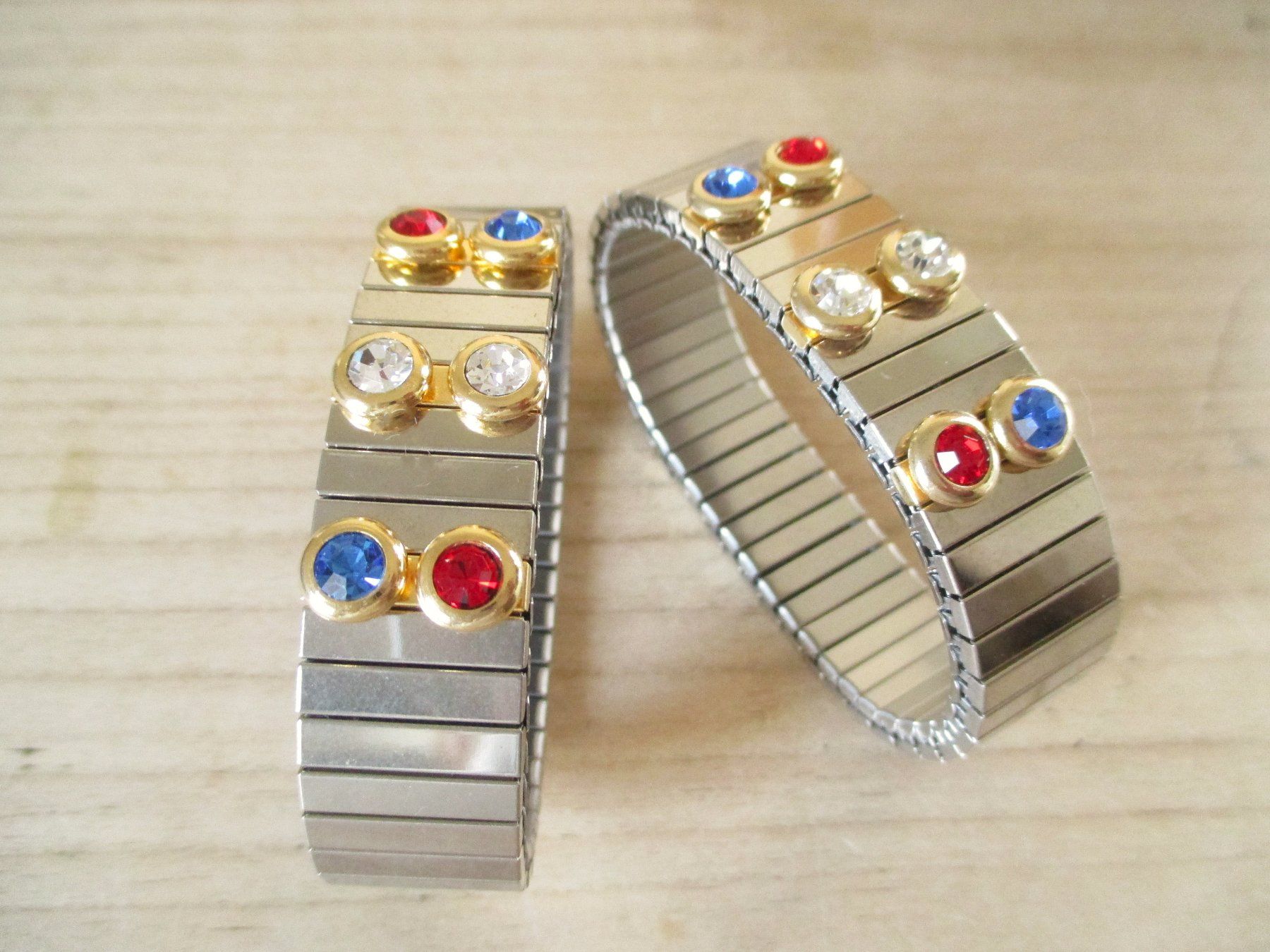 Bracciali & Braccialetti: Hochwertiger Strass Modeschmuck Armband Ärmelhalter – Nuovo (secondo la descrizione) da Rorschacherberg venduto da Marubium 2